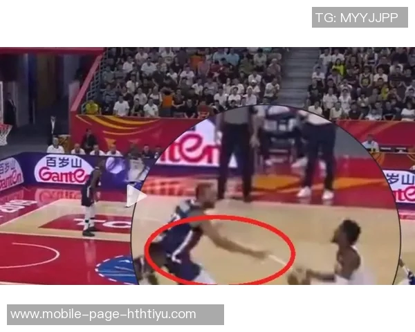 杨瀚森禁区内如壁垒般坚固原地起跳封盖对手上篮展现绝佳防守技巧